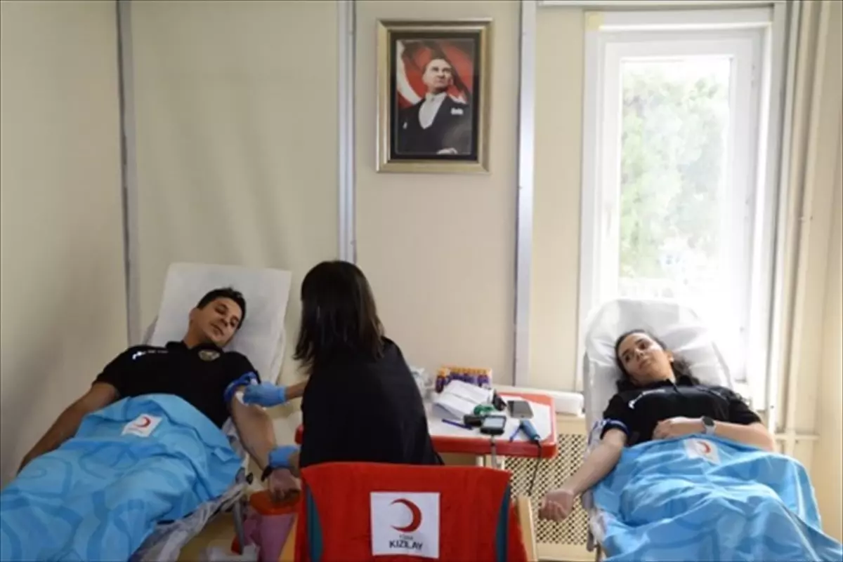 Emniyet Müdürlüğü\'nden Kan Bağışı