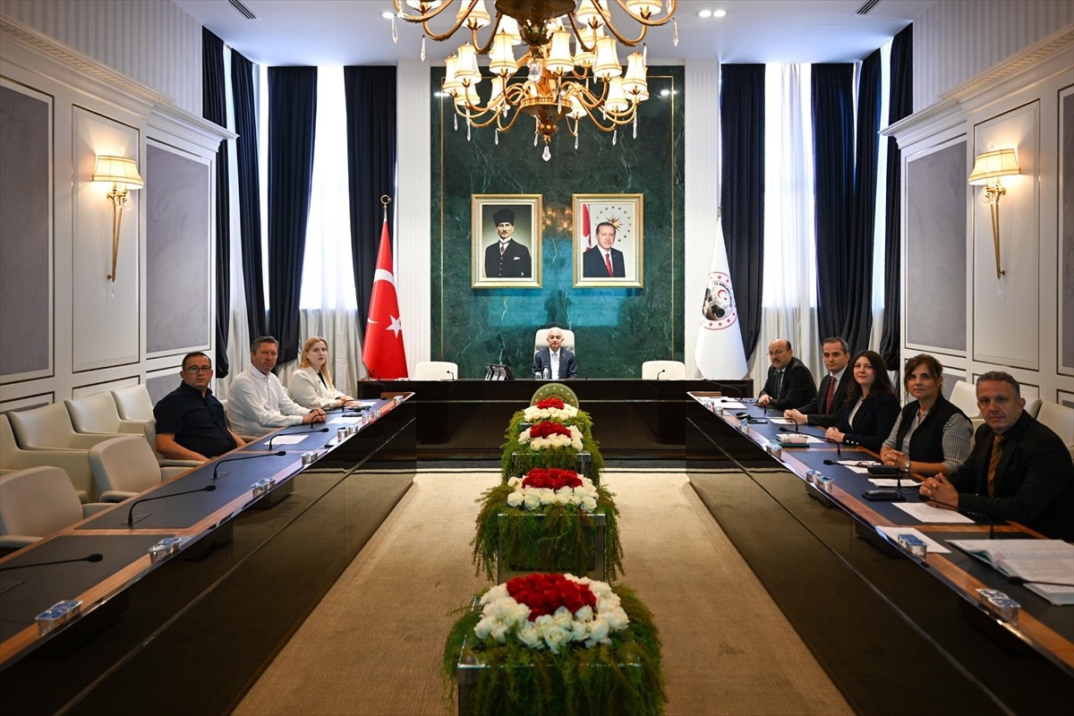 Kırklareli\'nde İl Encümeni Toplantısı Yapıldı