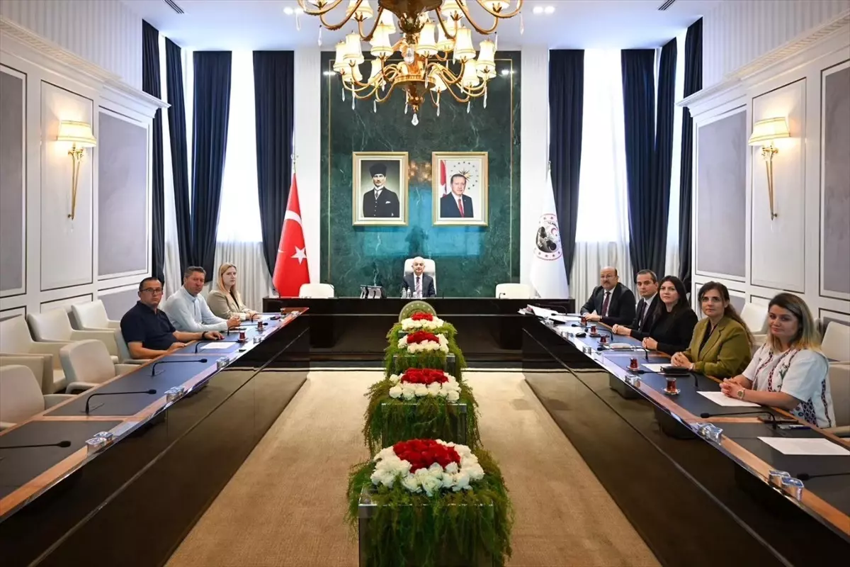 Kırklareli İl Encümeni Toplantısı Gerçekleşti