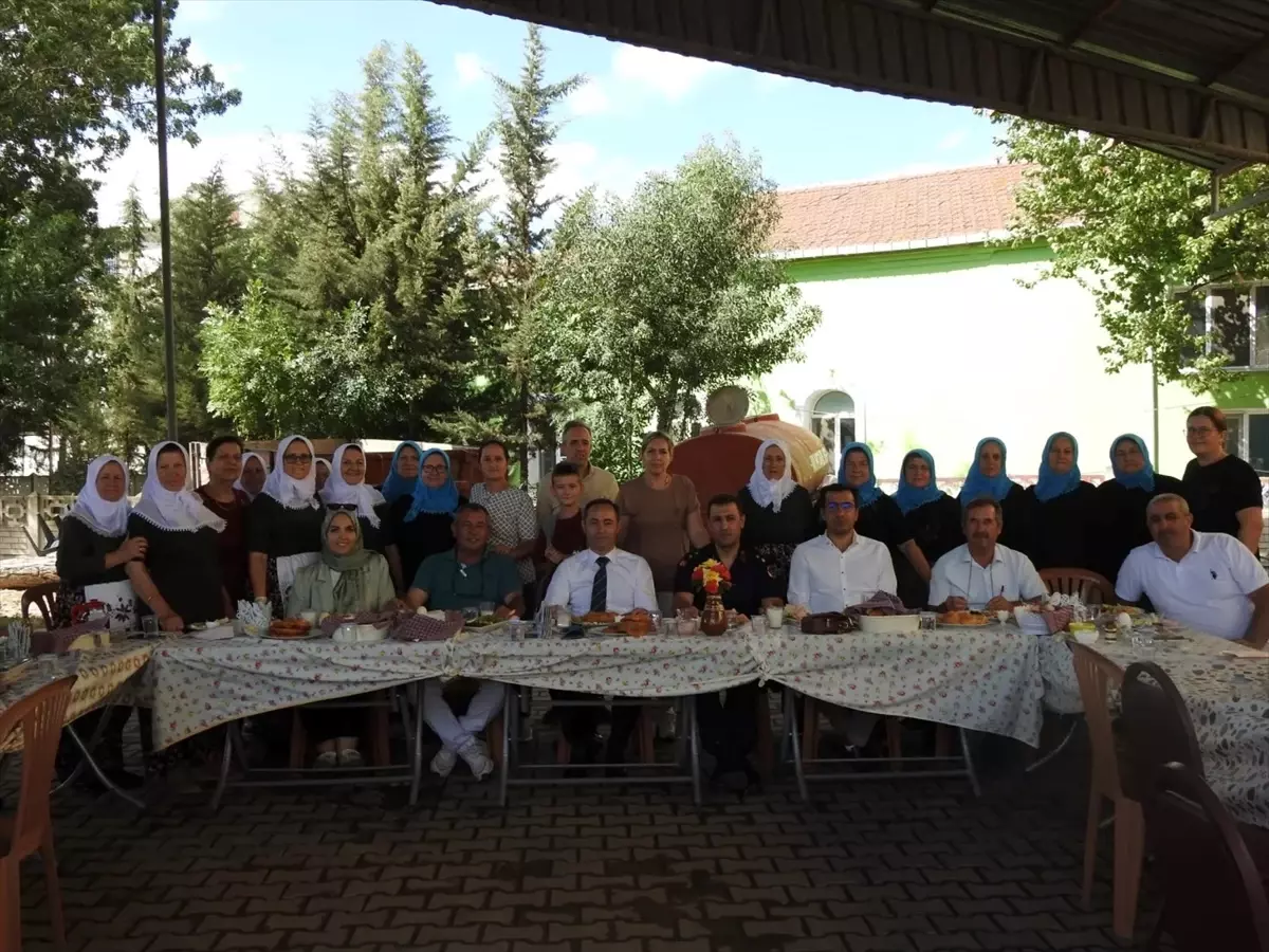 Ertuğrul Köyü\'nde Kadın Girişimciler Buluştu