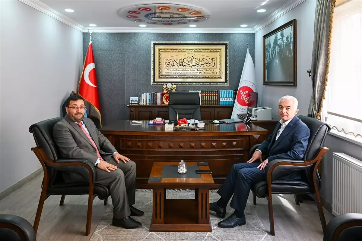Vali Turan\'dan Sağlık ve İbadet Ziyaretleri