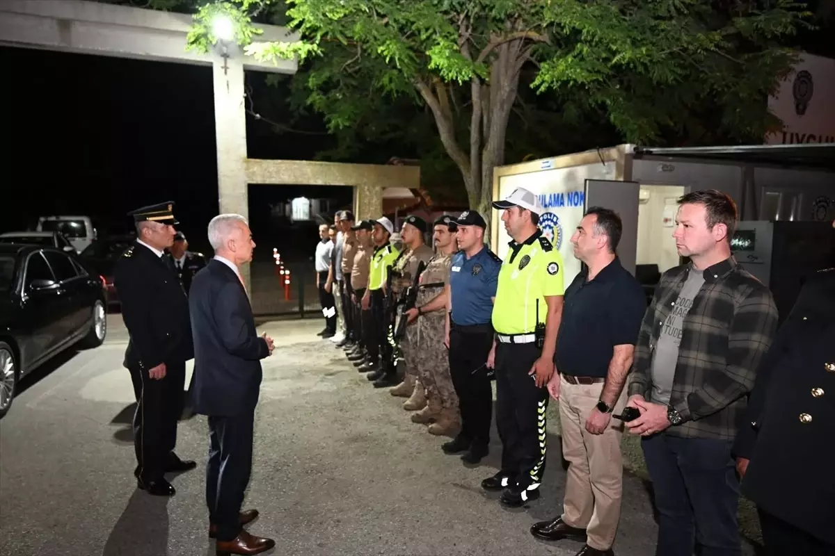 Vali Turan\'dan Bayram Ziyareti