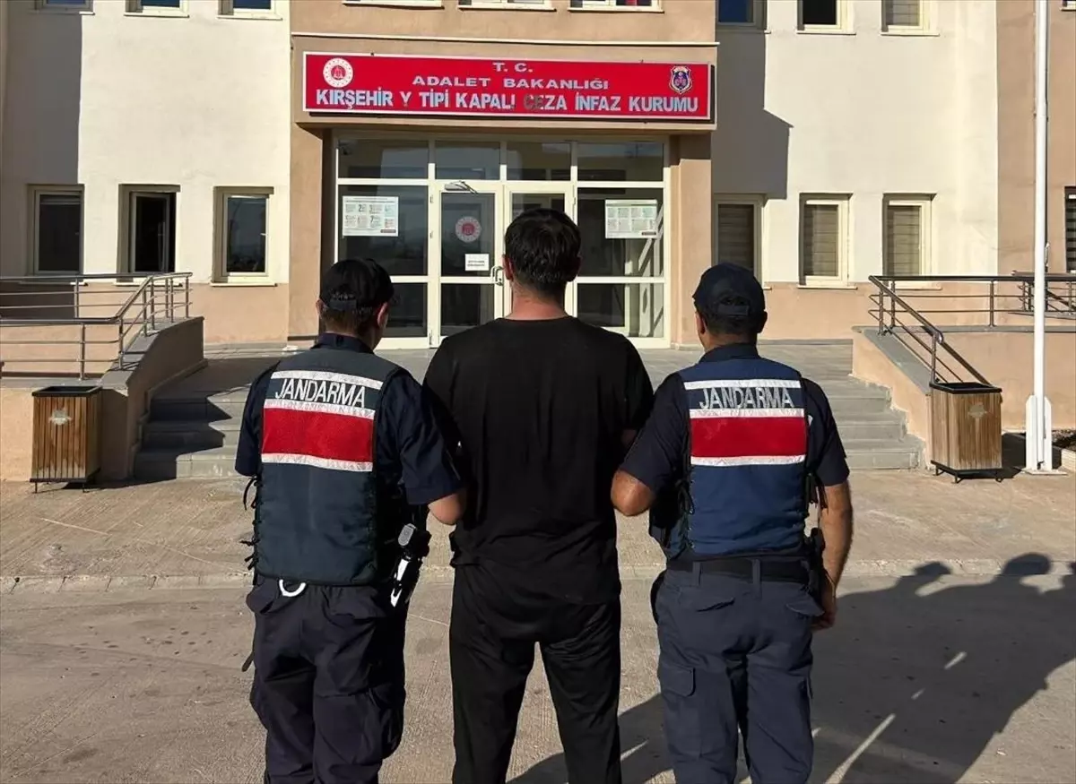 Kırşehir\'de Firar Eden 2 Hükümlü Yakalandı