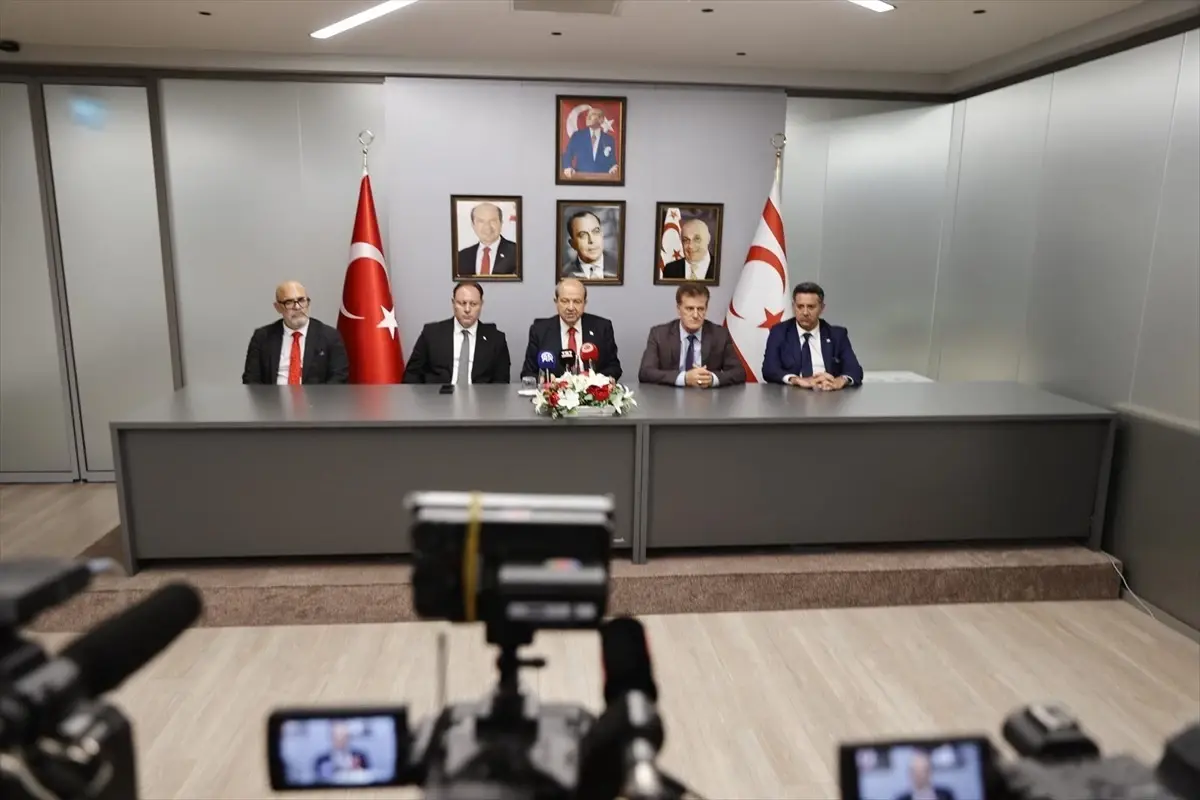Tatar: Müzakere İçin Egemen Eşitlik Şart