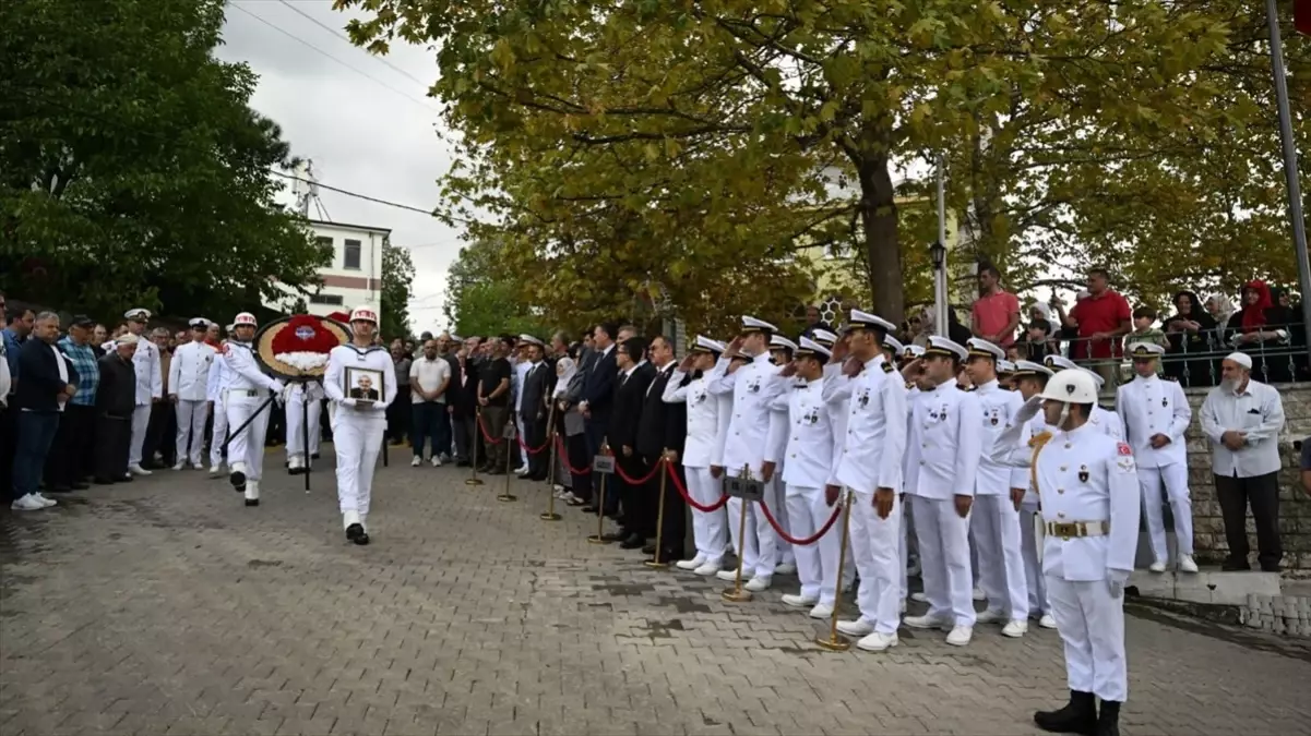 Kıbrıs Gazisi Recep Özgül Son Yolculuğuna Uğurlandı