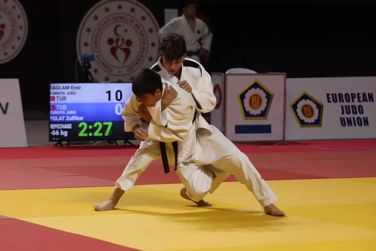 Kocaeli\'deki Yıldızlar Avrupa Judo Kupası müsabakaları tamamlandı