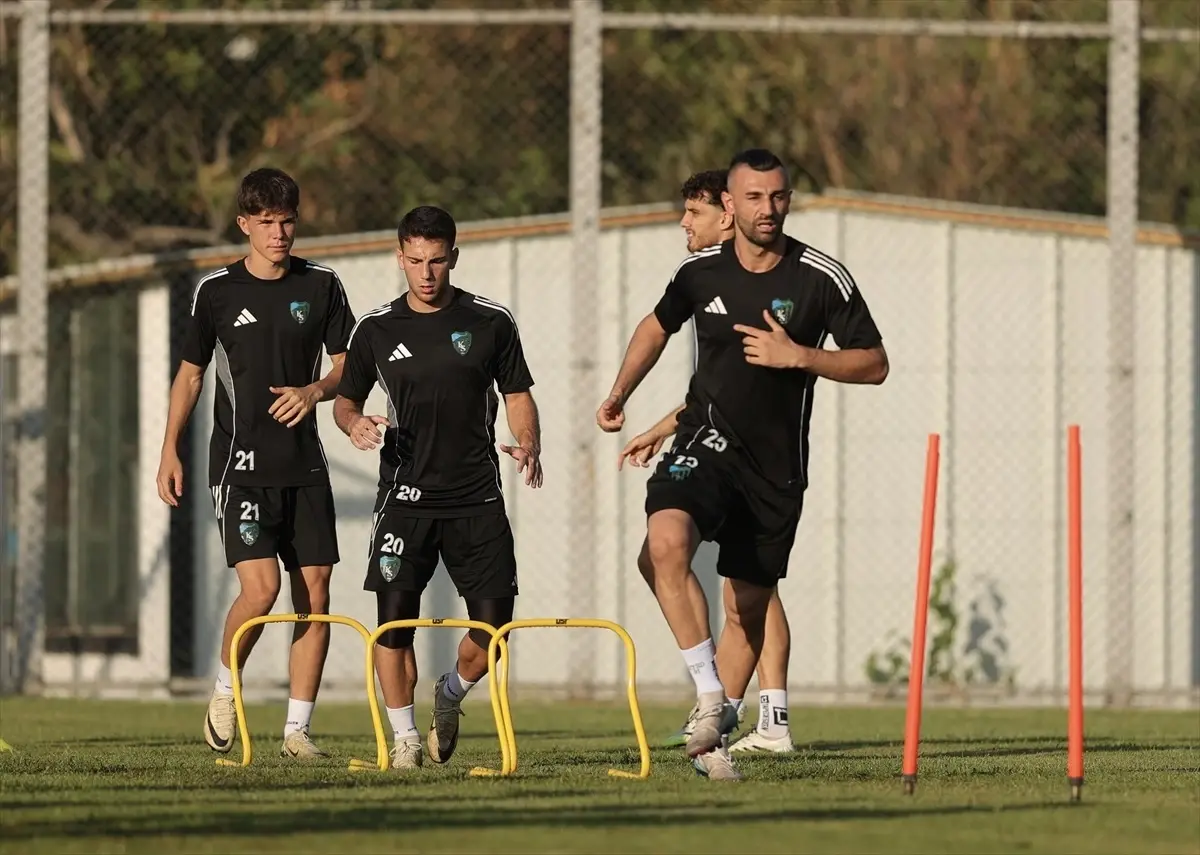 Kocaelispor Beşiktaş Maçına Hazırlanıyor