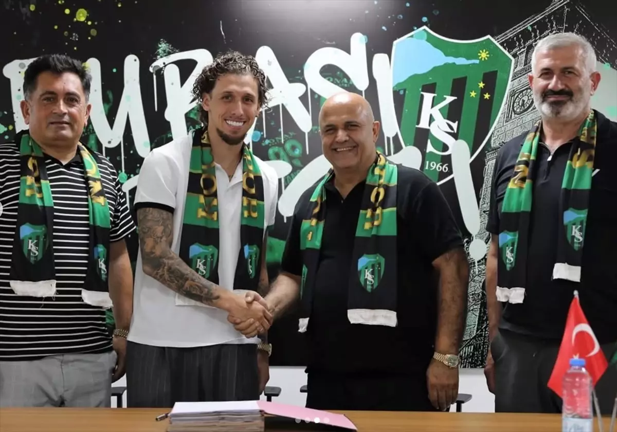 Kocaelispor, Churlinov\'u transfer etti