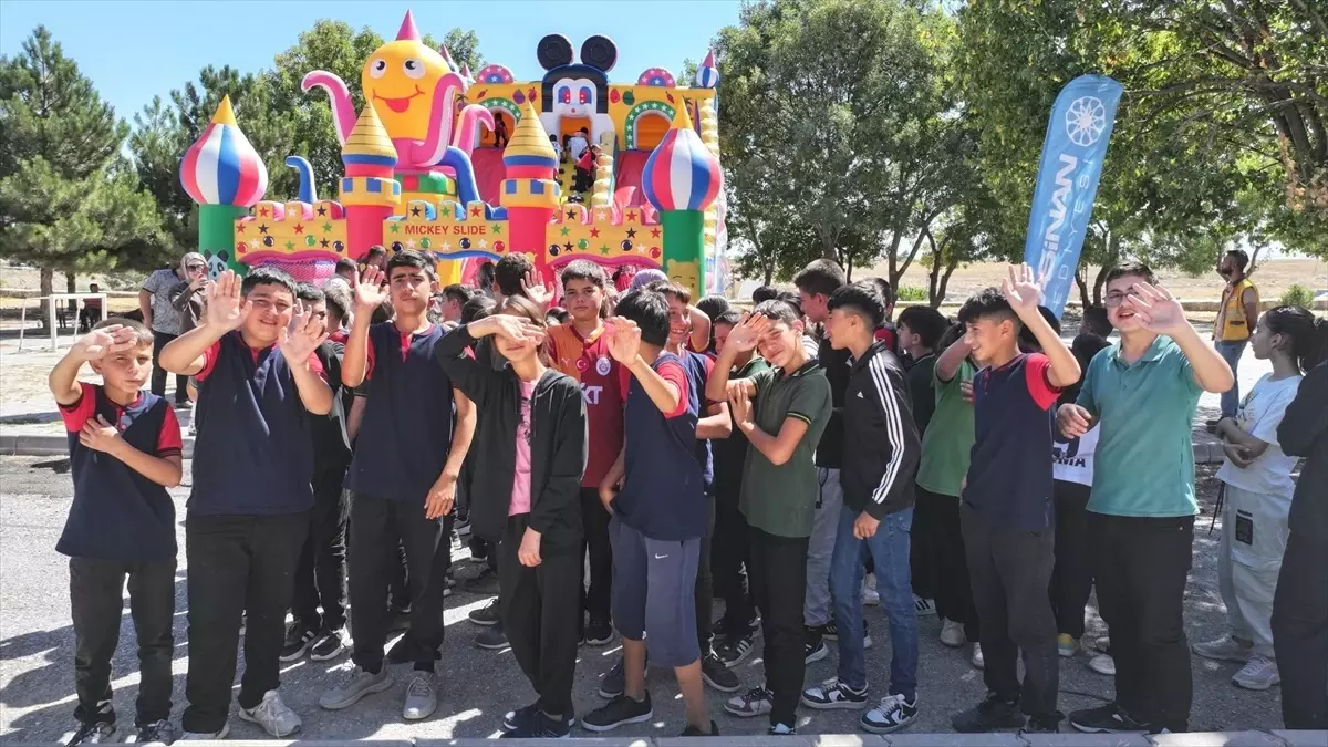 Kocasinan Belediyesi kırsal mahallelerdeki okullarda etkinlik düzenledi
