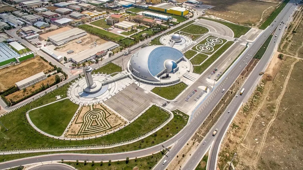 Komyapı\'dan TOKİ ile 2.5 Milyar Liralık Sözleşme