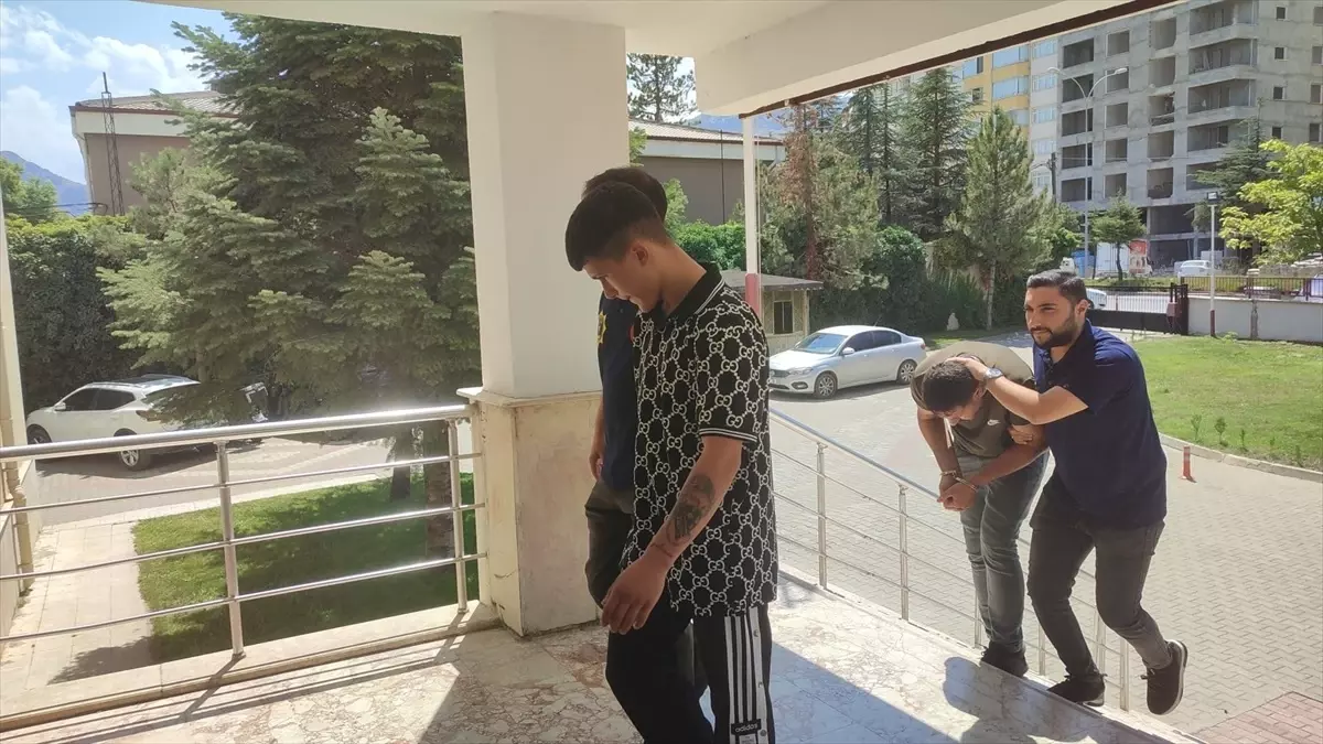Seydişehir\'de Uyuşturucu Operasyonu: 2 Tutuklama