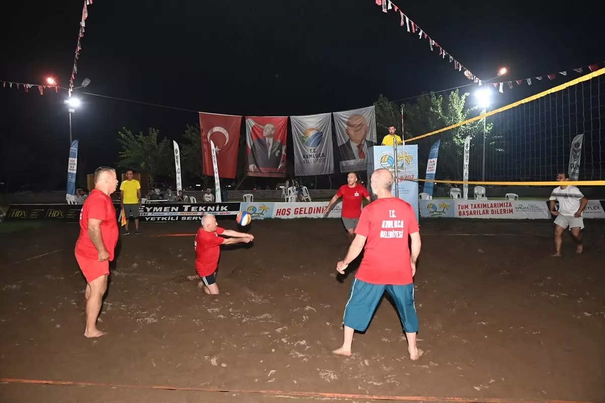 Kumluca\'da Plaj Voleybolu Turnuvası Sona Erdi