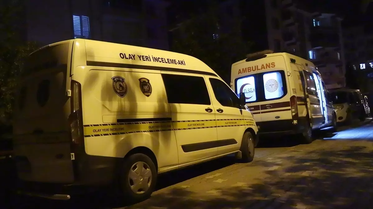 Tavşanlı\'da Tabanca Kazası: 19 Yaşındaki Genç Kız Hayatını Kaybetti