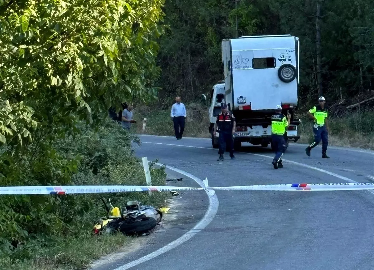 Kütahya\'da Trafik Kazasında Hayatını Kaybeden Polis Uğurlandı