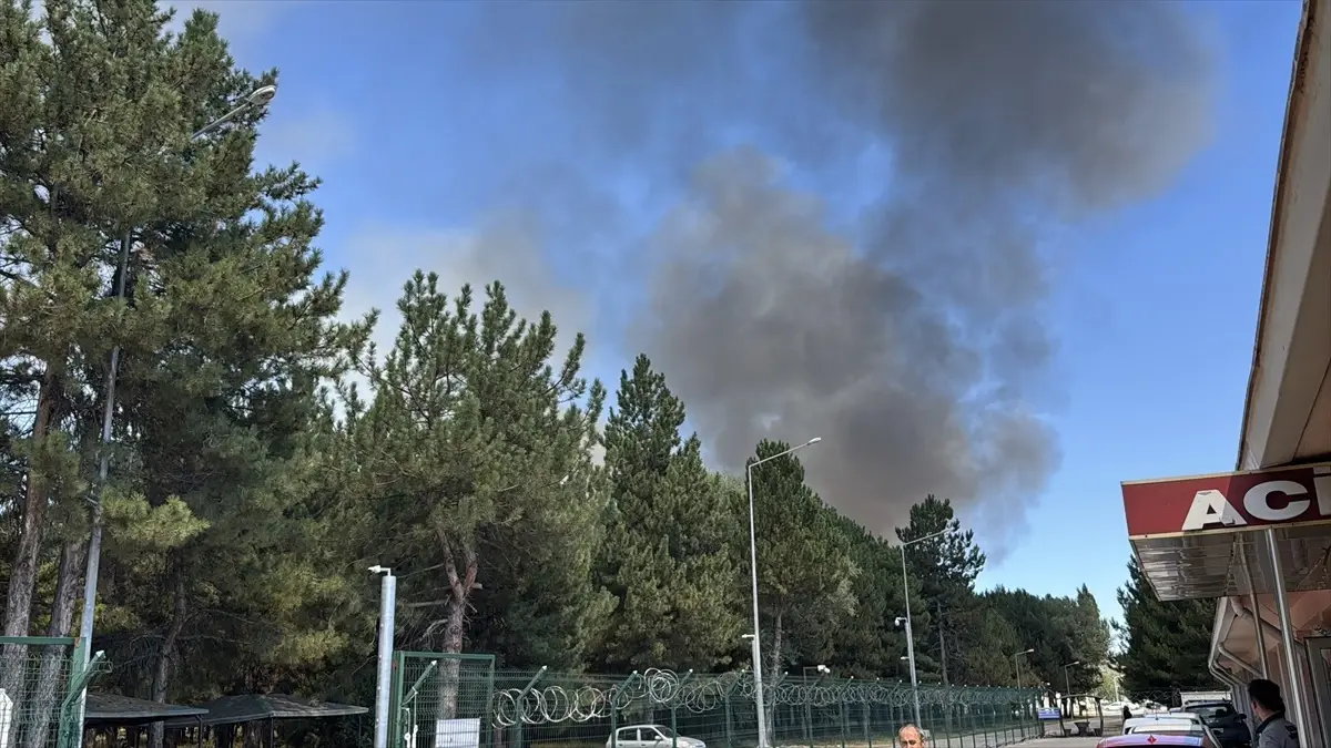 Kütahya\'da Tugay Yemekhanesinde Yangın