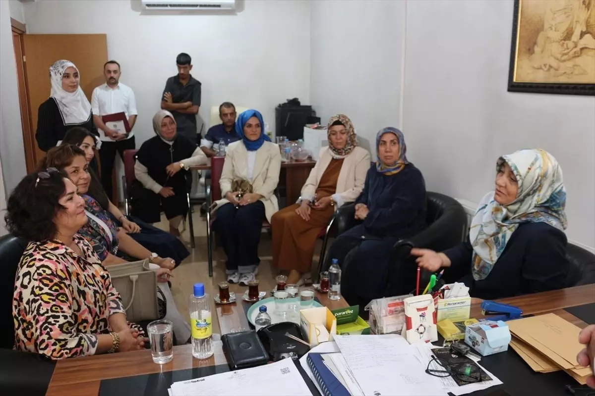 MİAD\'dan İhtiyaç Sahibi Öğrencilere Yardım