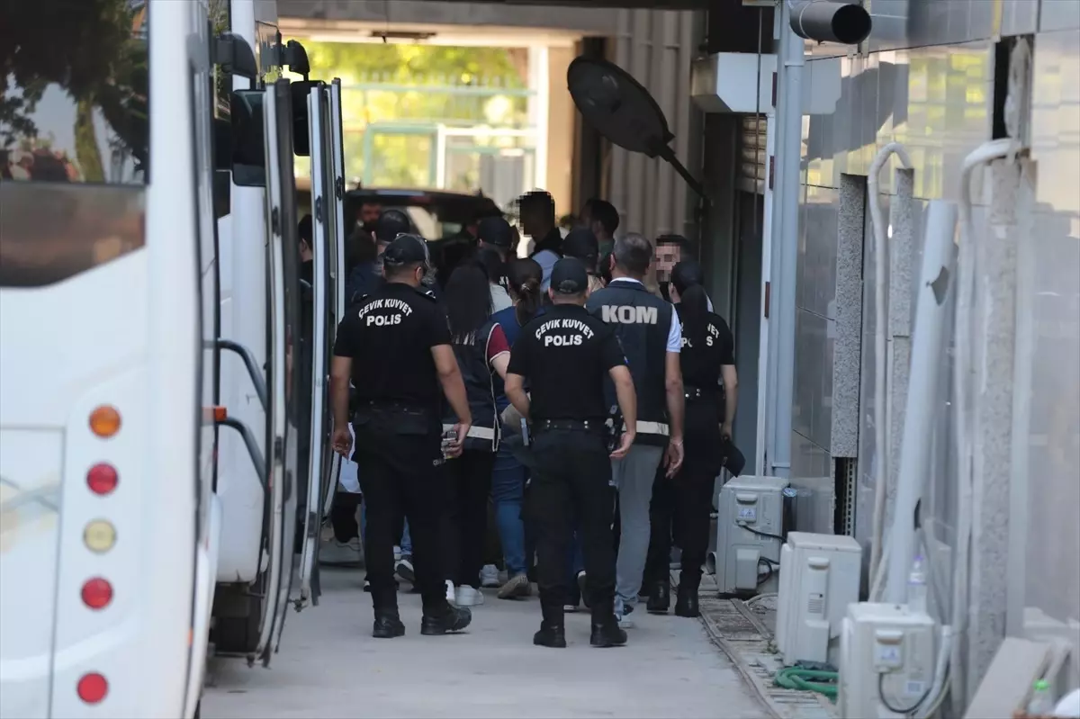 Manavgat Belediyesine Rüşvet Operasyonu: 7 Gözaltı