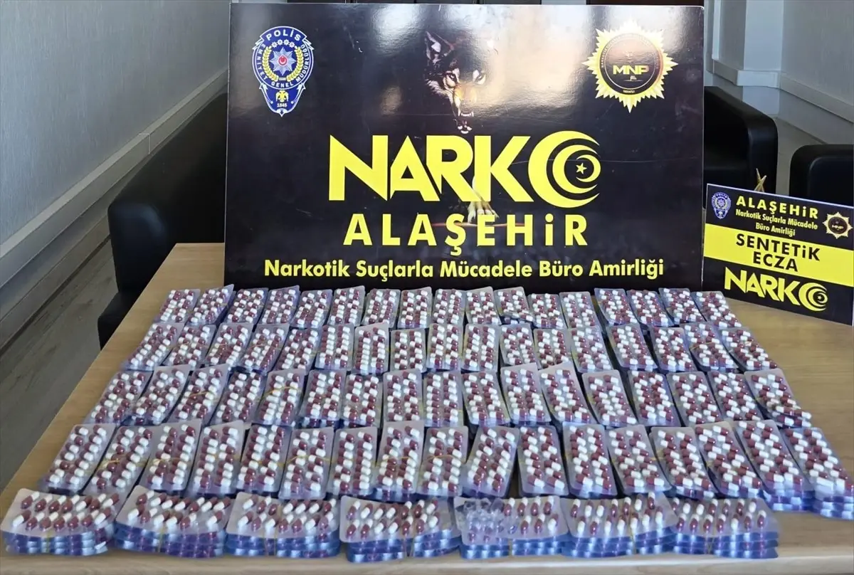 Alaşehir\'de Sentetik Ecza Operasyonu