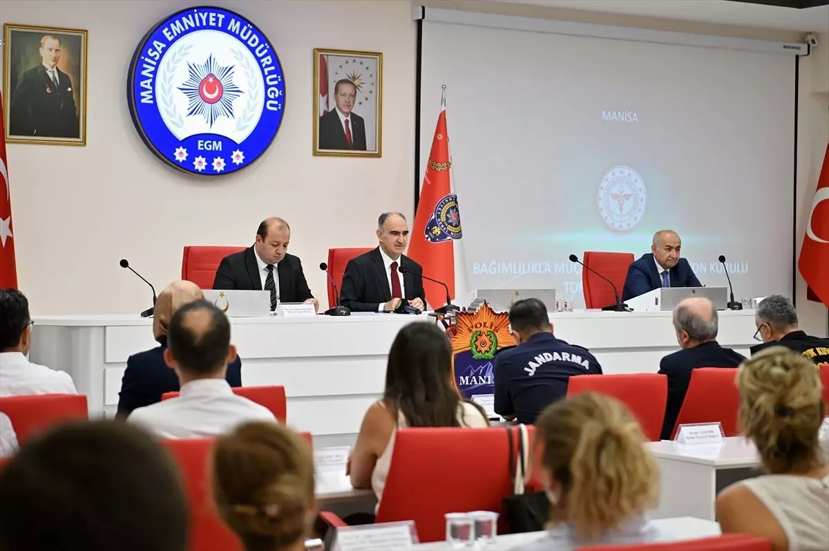 Bağımlılıkla Mücadele Toplantısı Manisa\'da