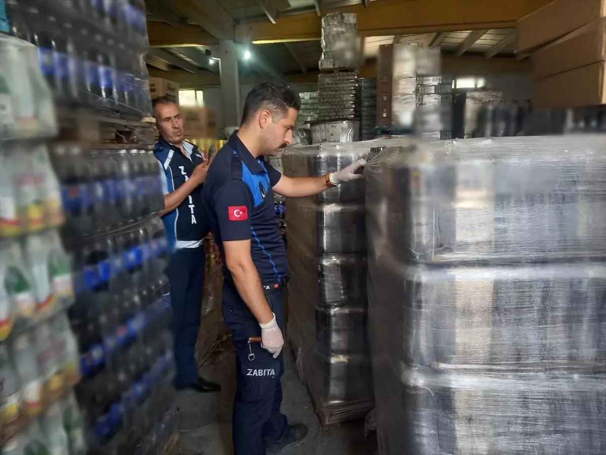 Mardin\'de Son Kullanma Tarihi Geçmiş Gıdalar İmha Edildi