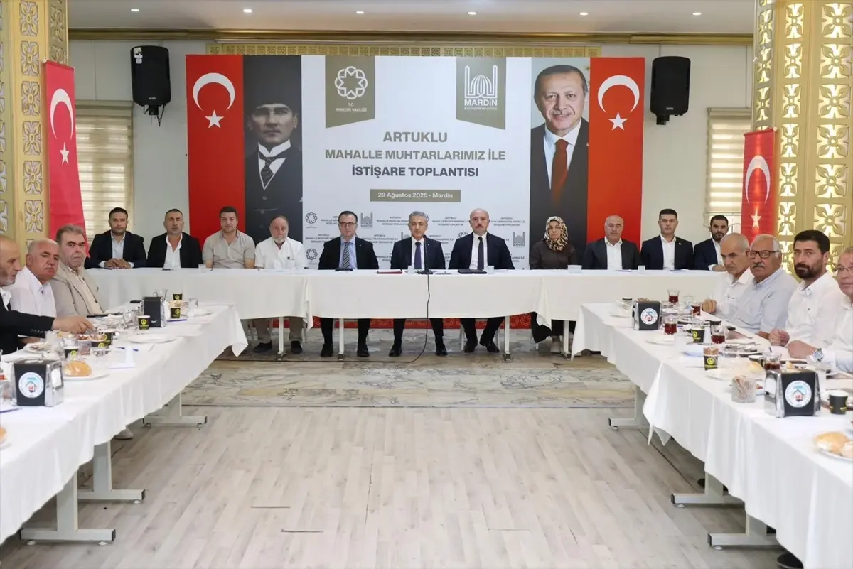 Mardin\'de Muhtarlarla İstişare Toplantısı