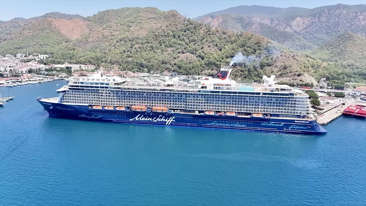 Mein Schiff 5 Marmaris\'te