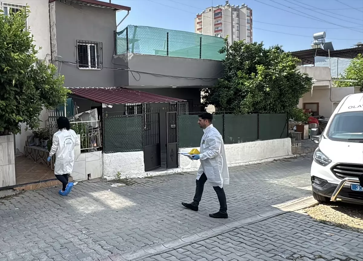 Mersin\'de Anne ve Çocuğuna İntihar Girişimi