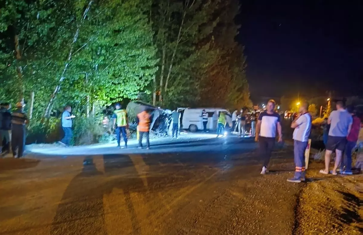 Mersin\'de Zincirleme Kaza: 1 Ölü, 8 Yaralı