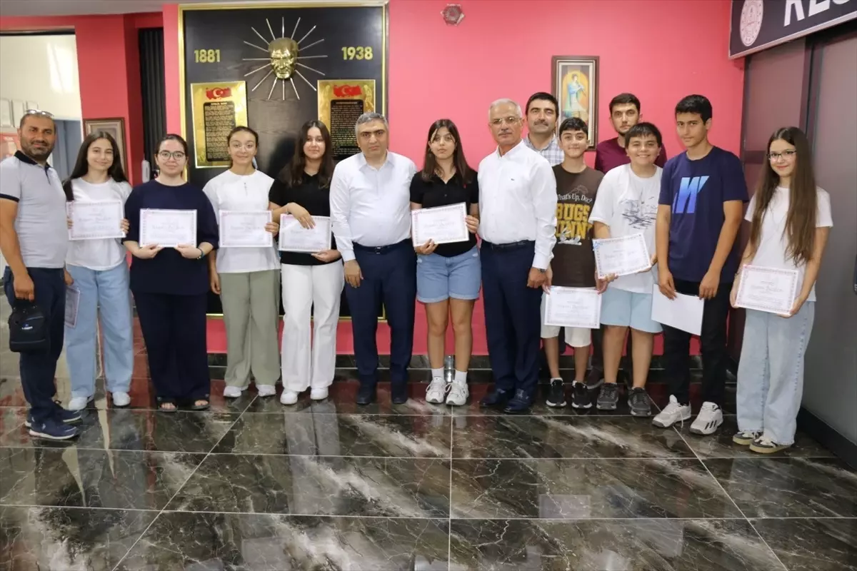 Merzifon\'da LGS Başarı Ödül Töreni