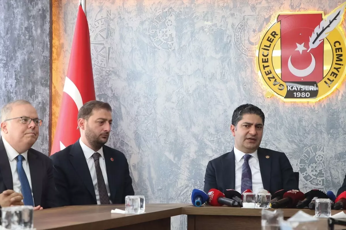 Özdemir\'den Terörsüz Türkiye Vurgusu