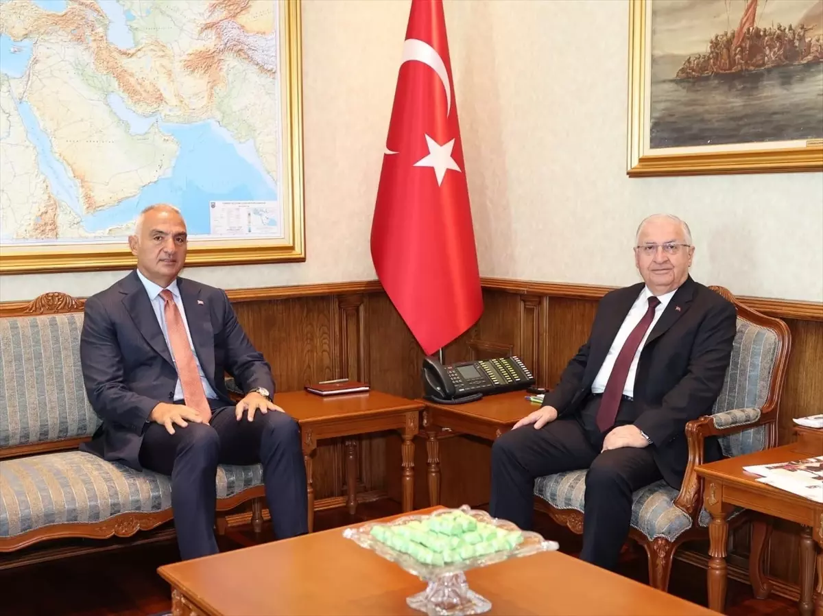 Bakanlar Güler ve Ersoy\'dan Görüşme