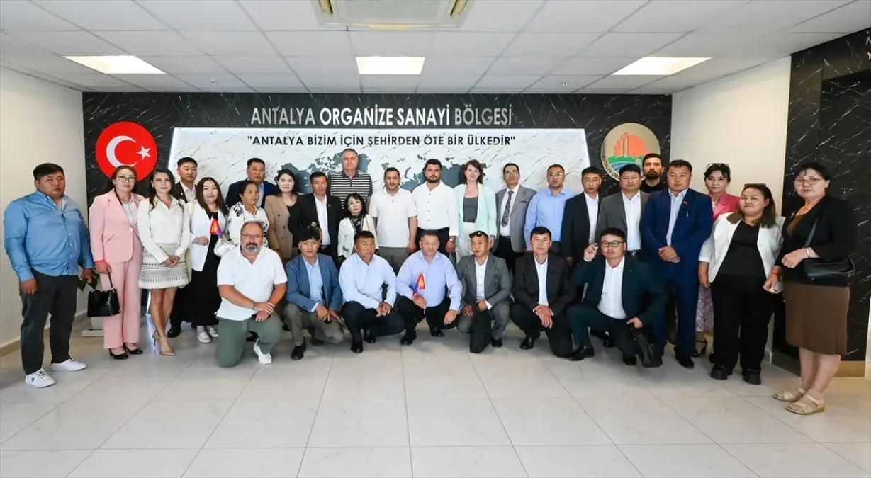 Moğolistan Heyeti Antalya OSB\'de