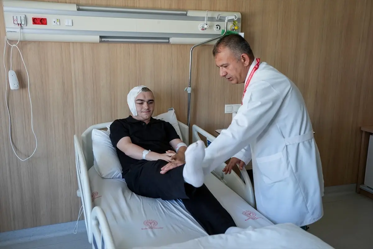 Moyamoya Hastalığını Yenen Ömer Asaf Kuzu