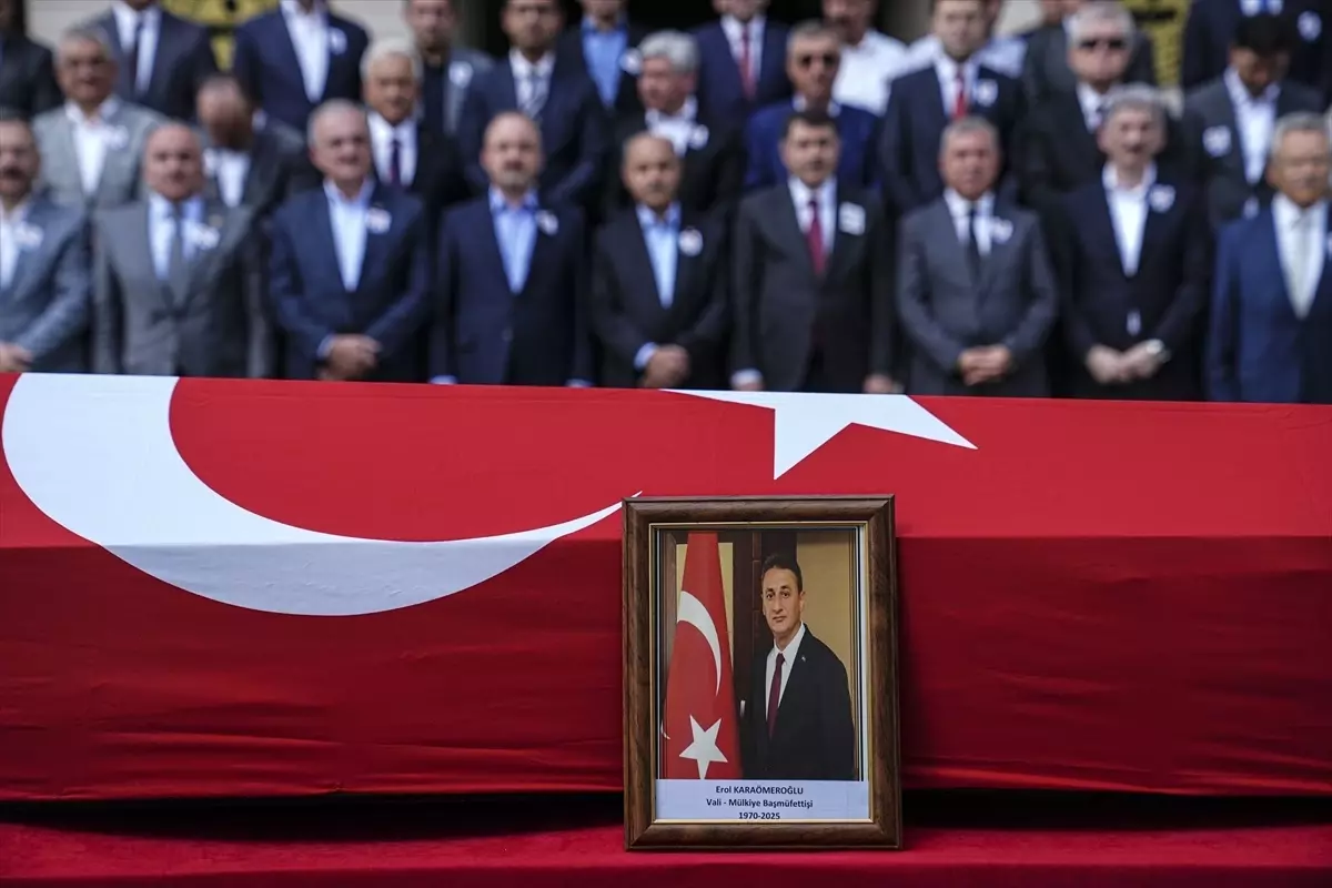 Erol Karaömeroğlu Son Yolculuğuna Uğurlandı