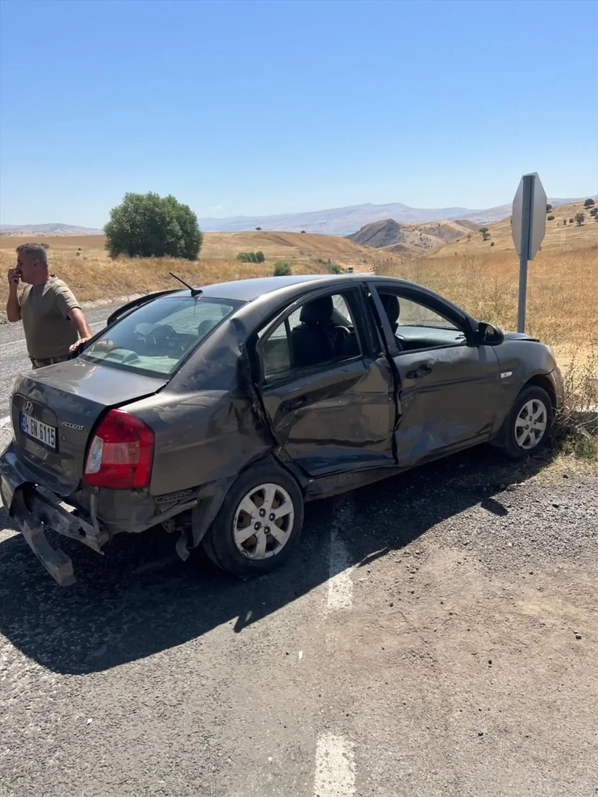 Muş\'ta Trafik Kazası: 8 Yaralı