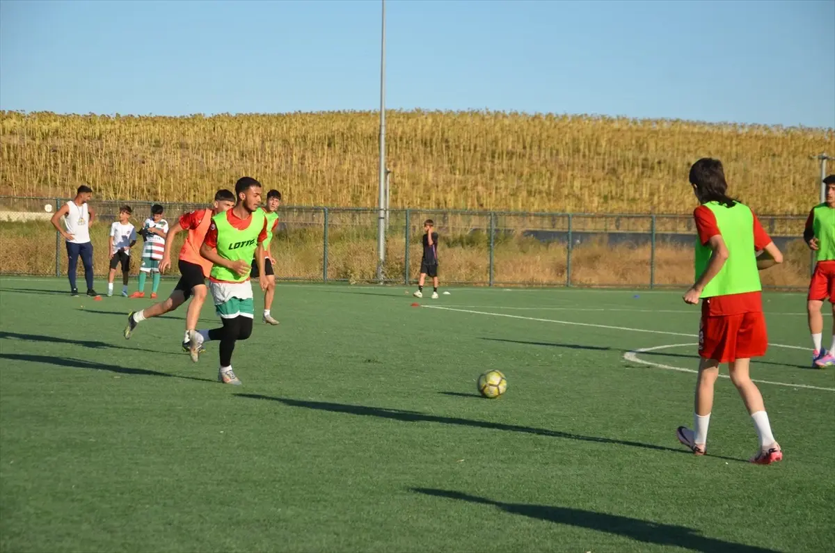 Muş\'ta Muratspor Şampiyonluğu Hedefliyor