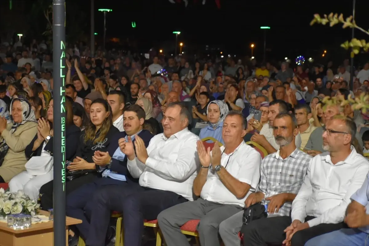 Nallıhan\'da Sonbahar Şenliği Coşkusu