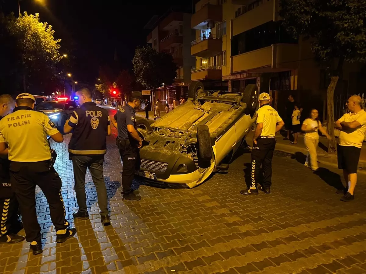Nazilli\'de Kaza: Sürücü Hastaneye Kaldırıldı