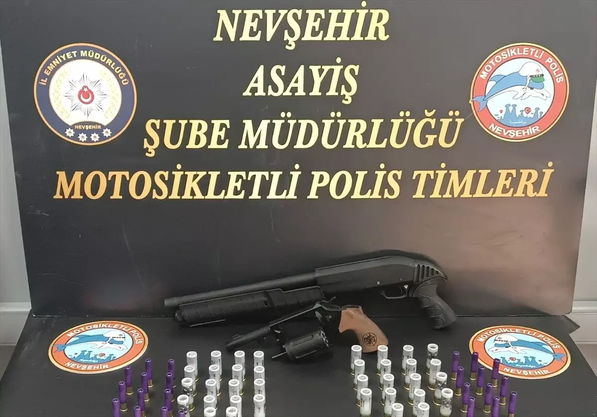 Nevşehir\'de Ruhsatsız Silah Ele Geçirildi