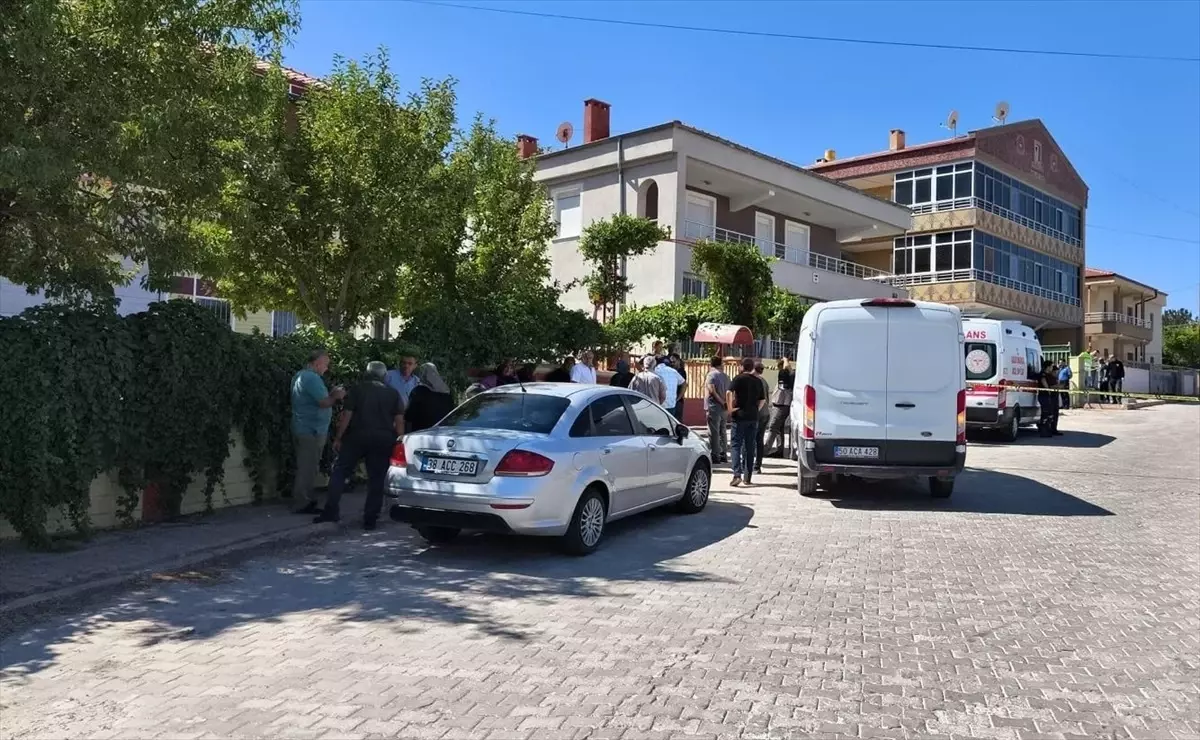 Husumetli Dünür Kavgası: 78 Yaşındaki Adam Öldürüldü