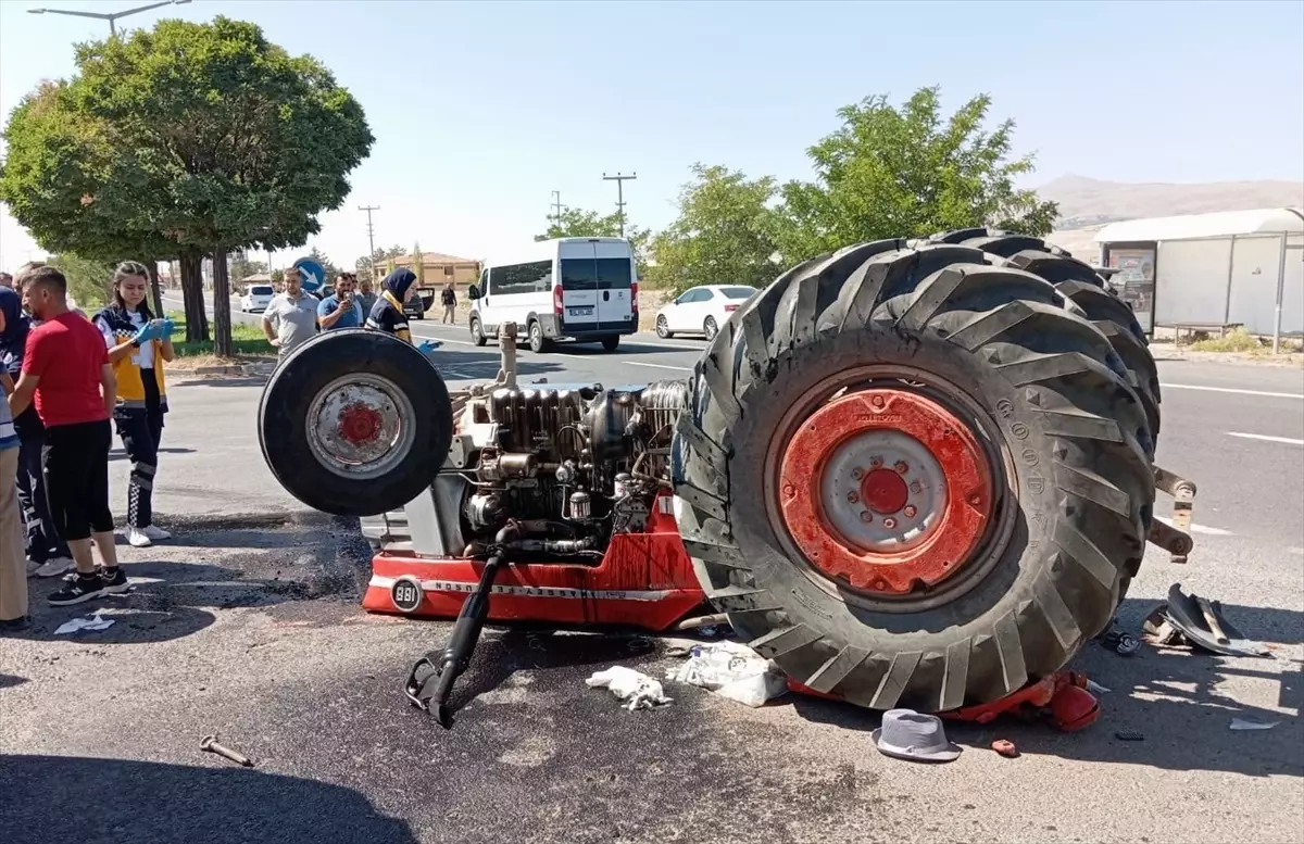 Gülşehir\'de Traktör Kazası: Sürücü Ağır Yaralı