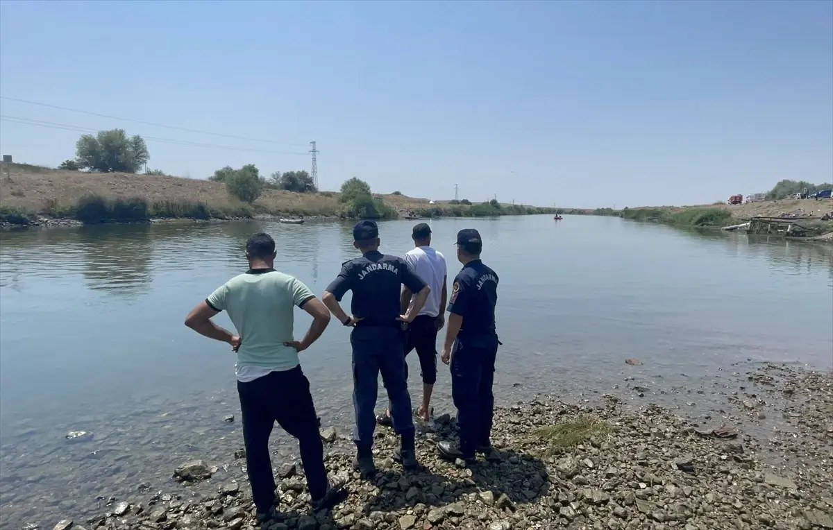 Kızılırmak\'ta Kaybolan İçin Arama Kurtarma