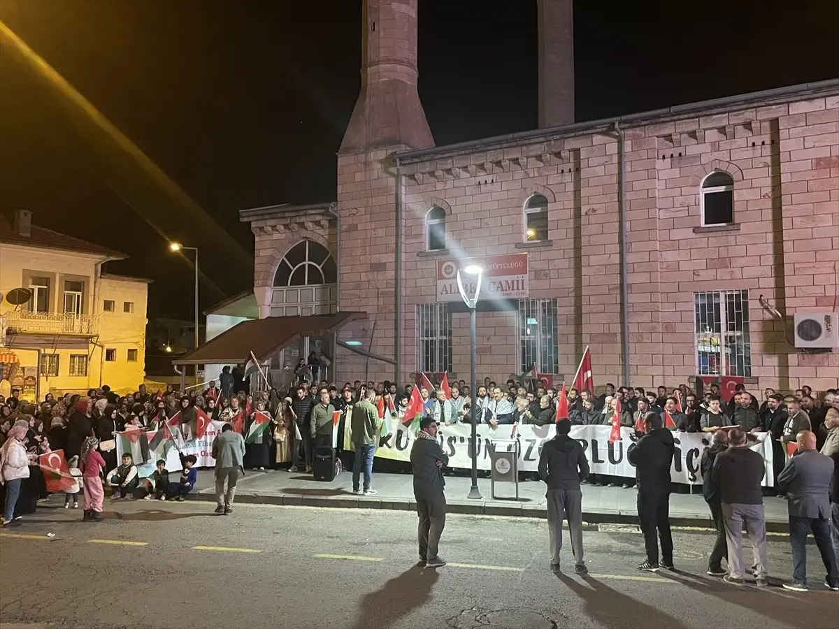 İsrail Saldırılarına Tepki