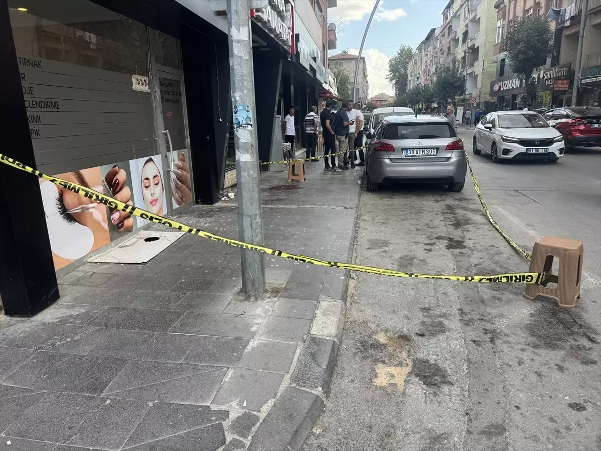 Niğde\'de Kavga: Bir Kişi Tüfekle Yaralandı