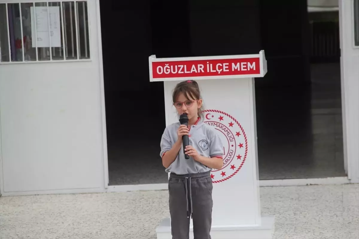 Oğuzlar\'da İlköğretim Haftası Kutlandı