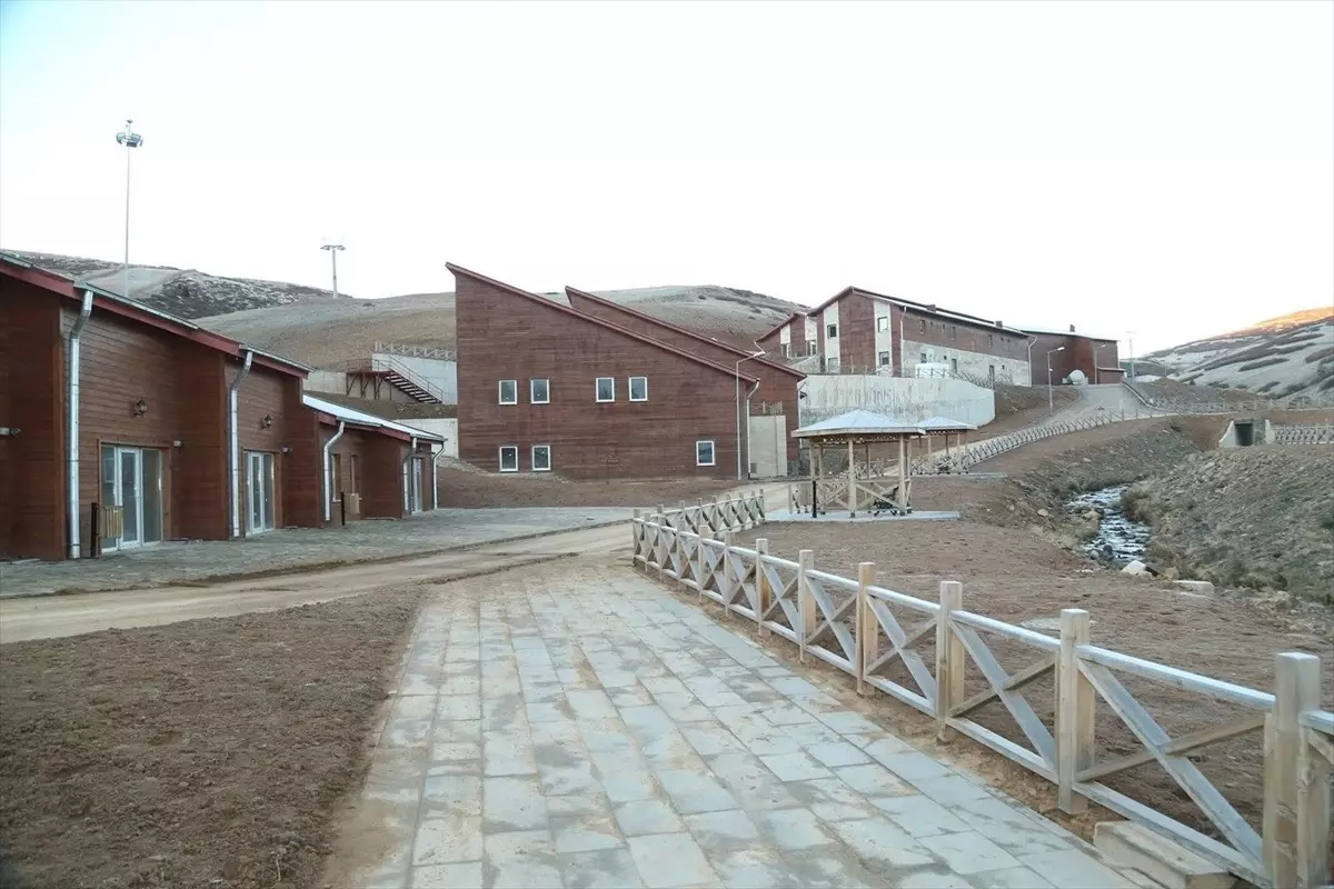 Çambaşı Yaylası\'nda Yeni Kayak Sezonu Hazırlıkları
