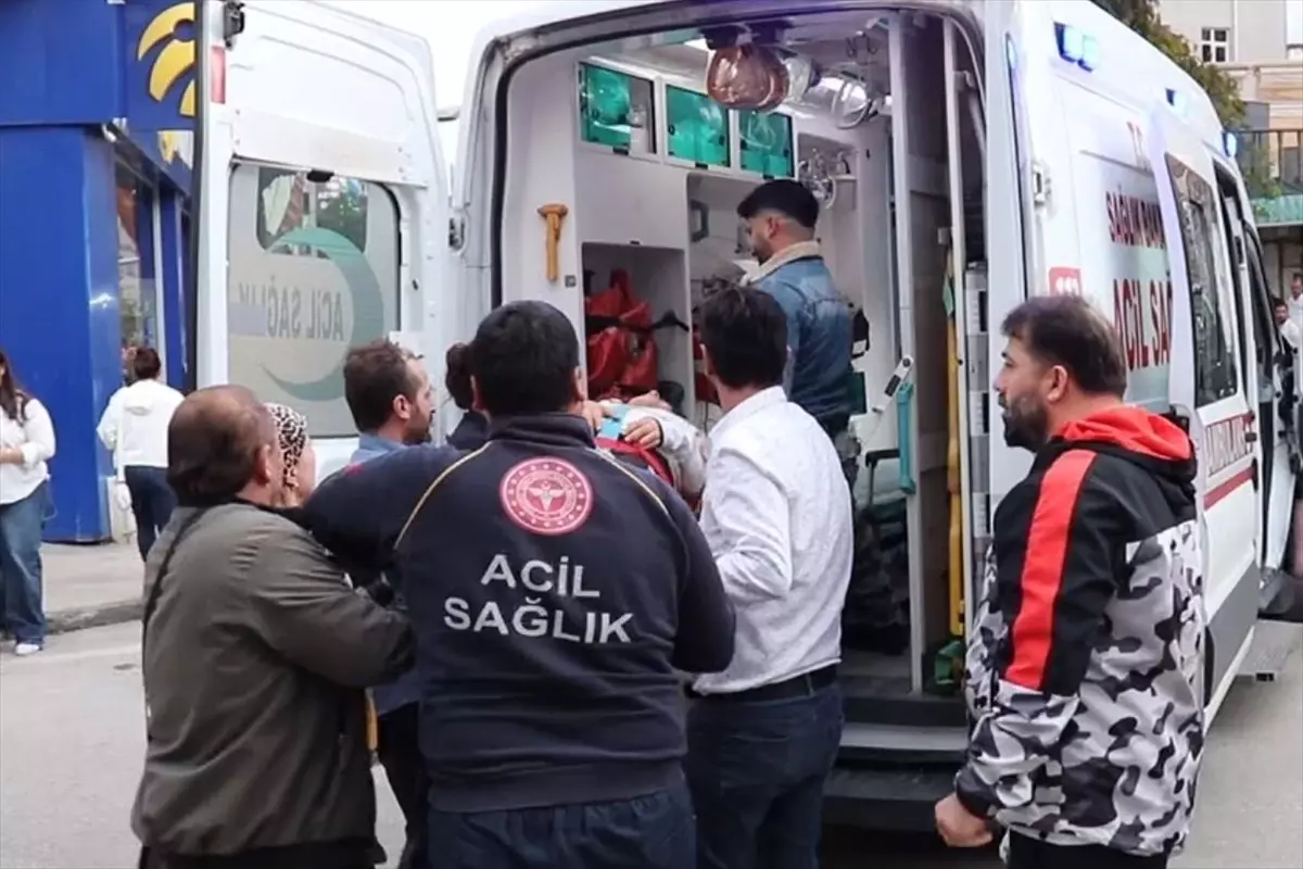 Ünye\'de Bisikletli Çocuğa Araç Çarptı