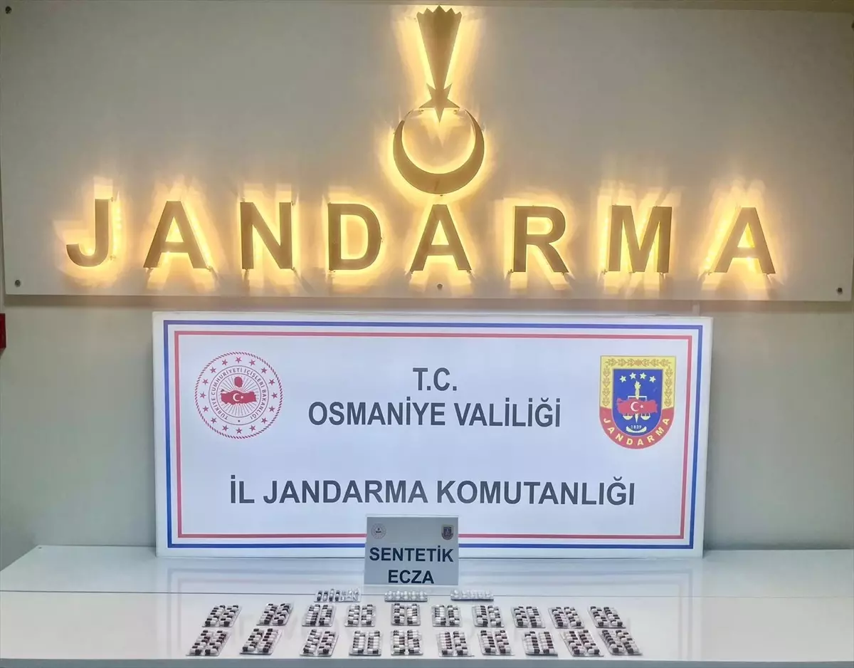 Osmaniye\'de Silah veUyuşturucu Operasyonu