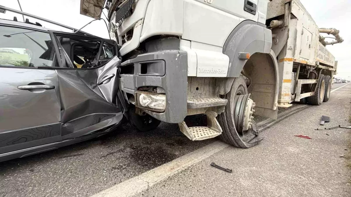 Diyarbakır\'da Zincirleme Kaza: 11 Yaralı