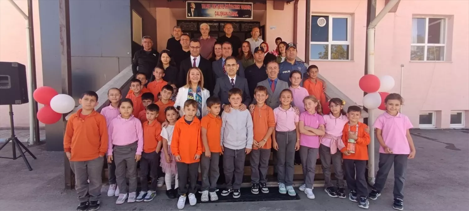Pazaryeri\'nde İlköğretim Haftası Coşkuyla Kutlandı